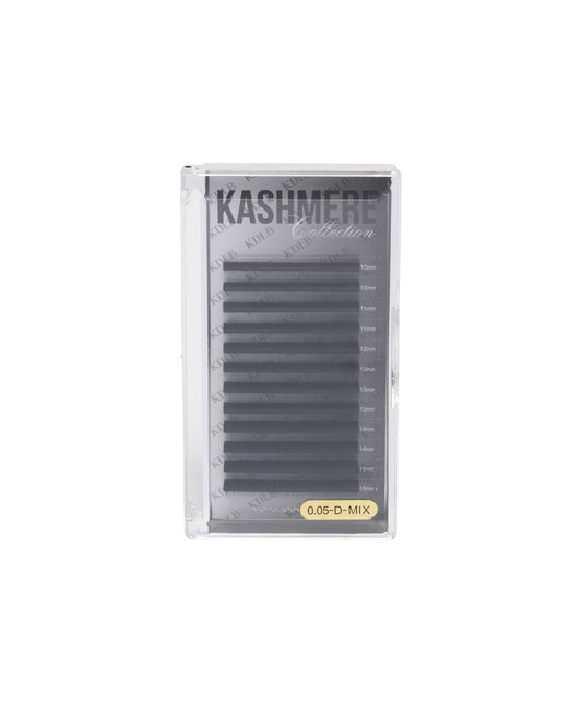 Kashmere lashes